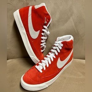 Nike Blazer Mid 77 Habanero Red